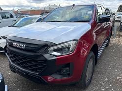 2025 Isuzu
D-MAX X-RIDER