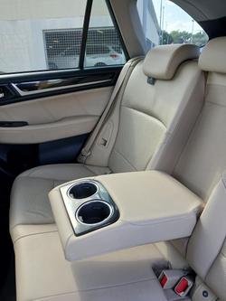 2020 Subaru
                Outback 2.0D Premium