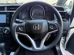 2017 Honda
Jazz VTi