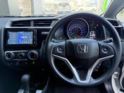 2017 Honda
Jazz VTi