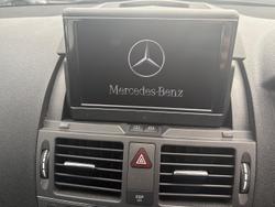2009 Mercedes-Benz
C-Class C200 Kompressor Avantgarde
