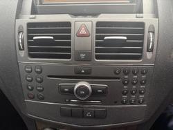 2009 Mercedes-Benz
C-Class C200 Kompressor Avantgarde