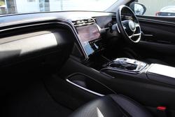 2022 Hyundai
                Tucson Highlander