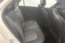 2022 Kia
Niro Hybrid S