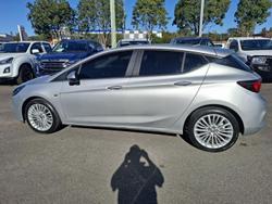 2017 Holden
                Astra R