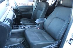 2021 Toyota
Hilux SR Hi-Rider
