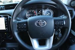 2021 Toyota
Hilux SR Hi-Rider