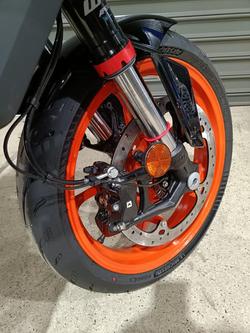 2025 KTM 390 DUKE ORANGE