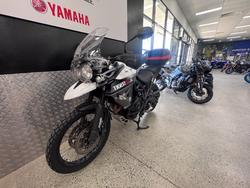 2016 Triumph TIGER 800 XRX WHITE
