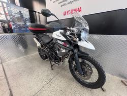 2016 Triumph TIGER 800 XRX WHITE