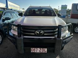 2019 Toyota
Hilux SR