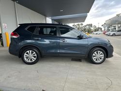 2016 Nissan
X-TRAIL ST