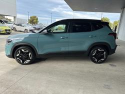 2024 Kia
Seltos GT-Line