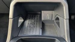 2024 Ford
Everest Ambiente
