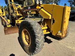 2003 CATERPILLAR
                12H Grader 