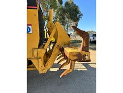 2003 CATERPILLAR
                12H Grader 