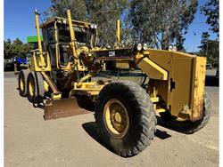 2003 CATERPILLAR
                12H Grader 