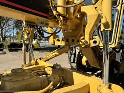 2003 CATERPILLAR
                12H Grader 