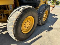 2003 CATERPILLAR
                12H Grader 