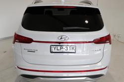 2022 Hyundai
Santa Fe Highlander
