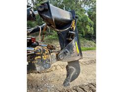 2005 Caterpillar
                D10t Bulldozer 