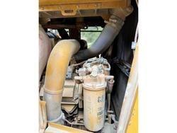 2005 Caterpillar
                D10t Bulldozer 