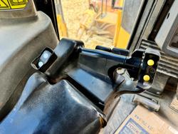 2005 Caterpillar
                D10t Bulldozer 