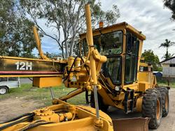 1995 CATERPILLAR
                12H Grader 