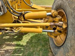 2005 Caterpillar
                12H Vhp Grader 