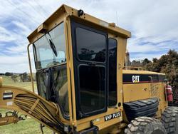 2005 Caterpillar
                12H Vhp Grader 