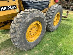 2005 Caterpillar
                12H Vhp Grader 