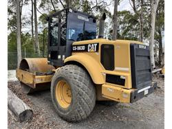 2001 Caterpillar Cs563d
