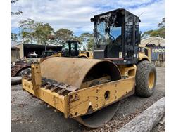 2001 Caterpillar Cs563d