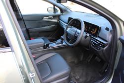 2025 Kia
Sportage SX+
