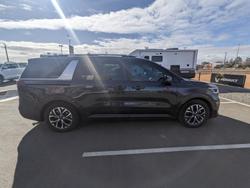 2021 Kia Carnival SLi