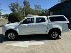 2021 Isuzu
                D-MAX LS-M