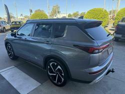 2022 Mitsubishi
Outlander Aspire
