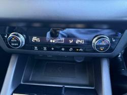 2022 Mitsubishi
Outlander Aspire
