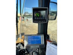 Hyundai
Hl770-9