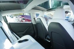 2021 Tesla
Model 3 Standard Range Plus