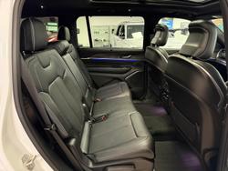 2023 Jeep
Grand Cherokee Overland
