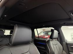2023 Jeep
Grand Cherokee Overland