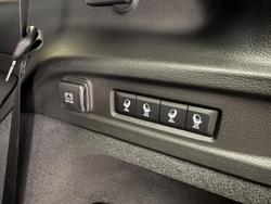 2023 Jeep
Grand Cherokee Overland
