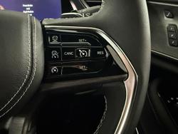 2023 Jeep
Grand Cherokee Overland