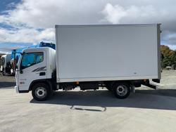 2025 Hyundai Mighty EX4/6 Pantech White