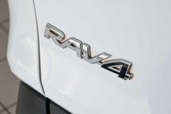 2023 Toyota
RAV4 GX
