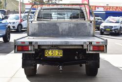 2021 Toyota
                Hilux SR