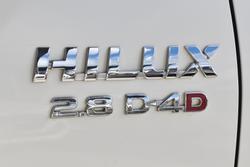 2021 Toyota
                Hilux SR