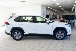 2023 Toyota
RAV4 GX
