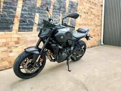 2025 YAMAHA MT-07 LAMS ROAD BLACK